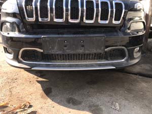 2015 MODEL CHRYSLER 300C ÇIKMA ÖN TAMPON GÜVEN JEEP 'DE